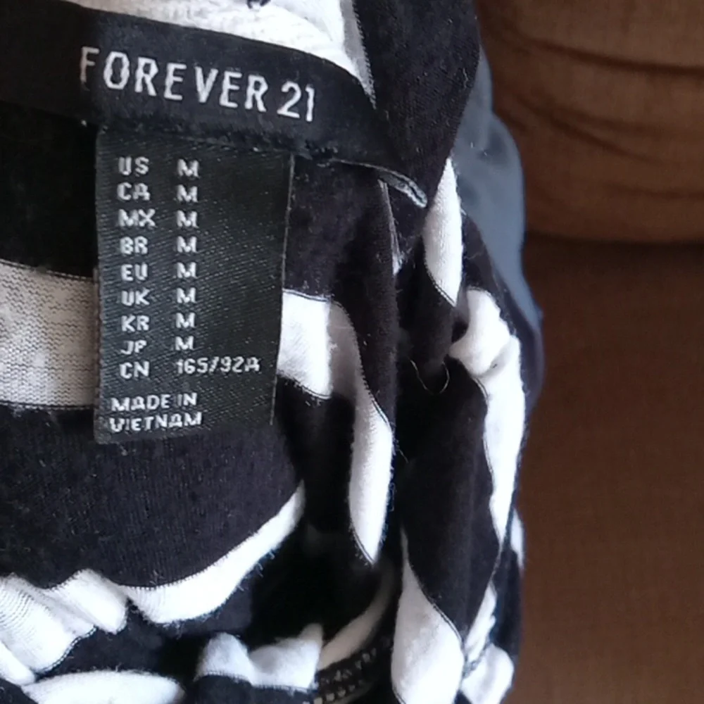 Light hoodie - Picture 3 of 3